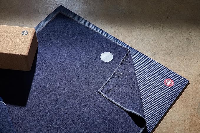 Manduka Yogitoes Yoga Towel – Rubber Grip Dots Non-Slip Bottom, Quick Dry Fitness Towel for Hot Yoga, Pilates, Exercise-GravixFit