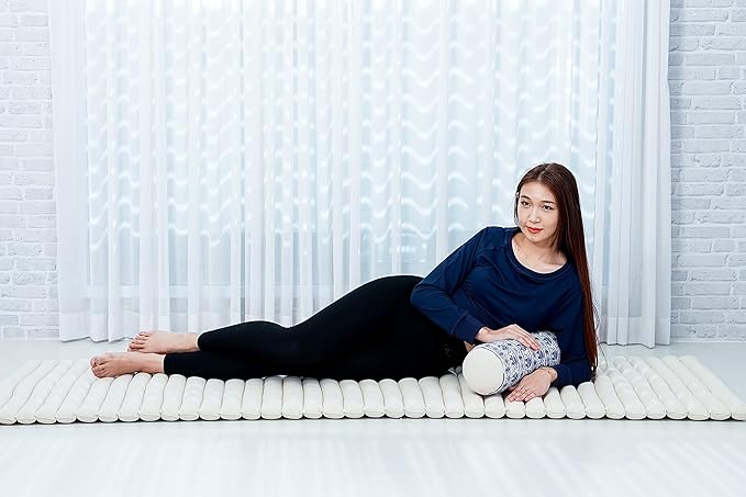 Leewadee Small Yoga Bolster – Shape-Retaining Cervical Neck Roll, Tube Pillow for Comfortable Reading, Kapok Filling, 22 x 6 x 6 inches-GravixFit