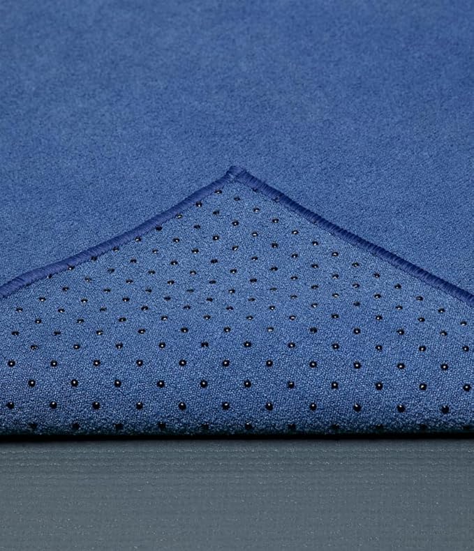 Manduka Yogitoes Yoga Towel – Rubber Grip Dots Non-Slip Bottom, Quick Dry Fitness Towel for Hot Yoga, Pilates, Exercise-GravixFit
