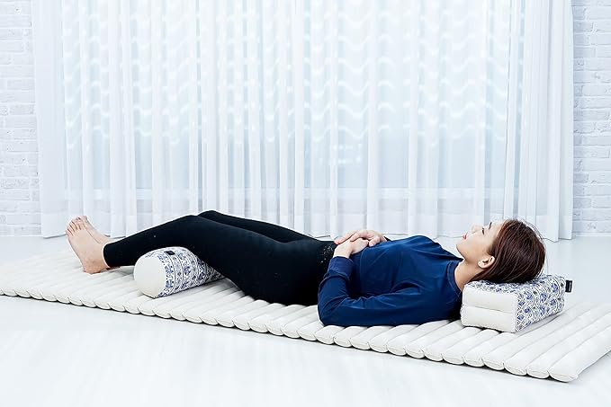 Leewadee Small Yoga Bolster – Shape-Retaining Cervical Neck Roll, Tube Pillow for Comfortable Reading, Kapok Filling, 22 x 6 x 6 inches-GravixFit