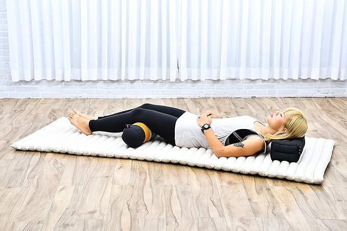 Leewadee Small Yoga Bolster – Shape-Retaining Cervical Neck Roll, Tube Pillow for Comfortable Reading, Kapok Filling, 22 x 6 x 6 inches-GravixFit